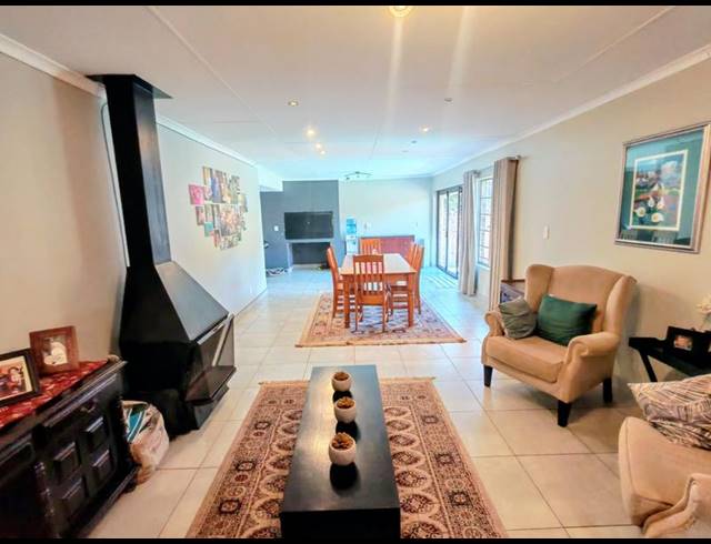 3 BEDROOM HOUSE FOR SALE IN WIERDAGLEN ESTATE